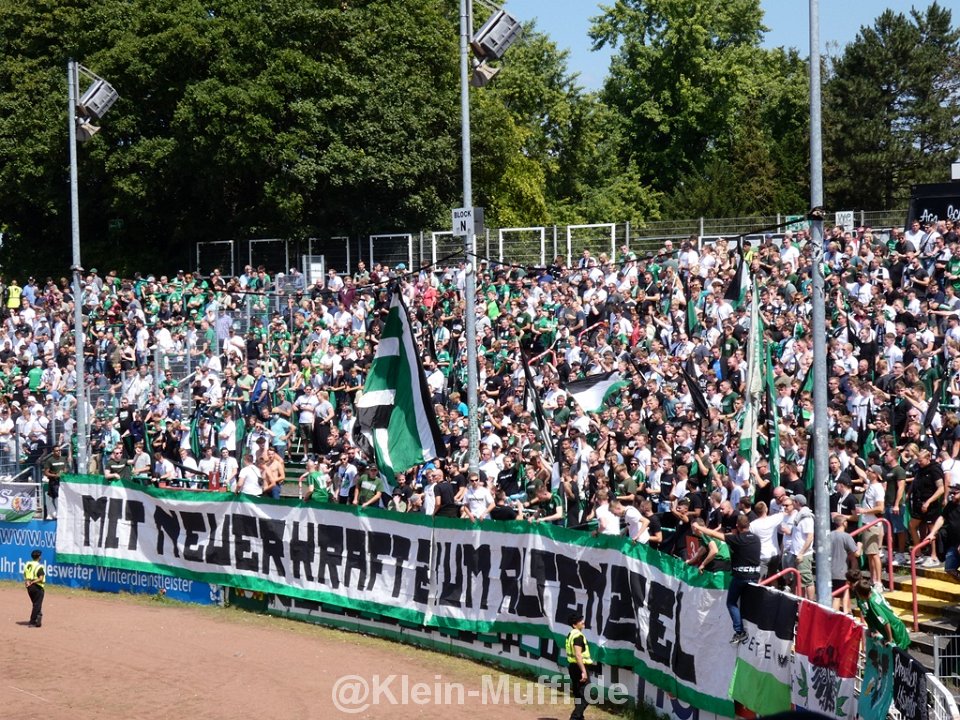 SC Preußen Münster – SG Wattenscheid 09 4-1 (3)