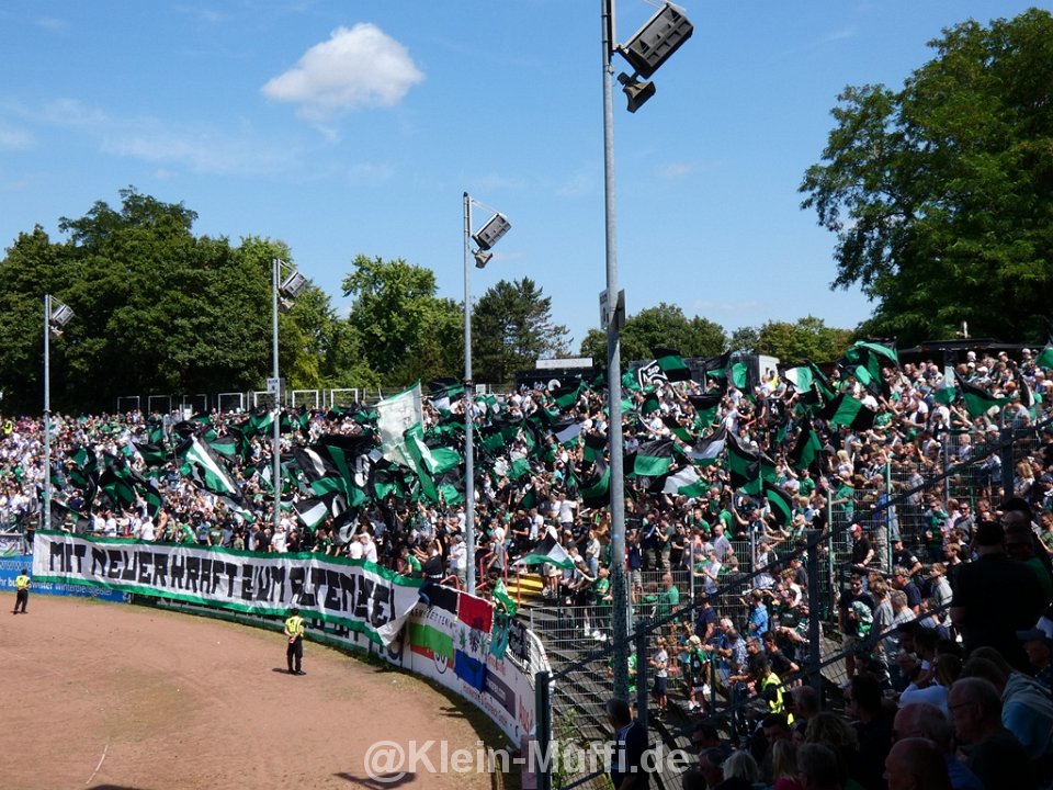 SC Preußen Münster – SG Wattenscheid 09 4-1 (4)