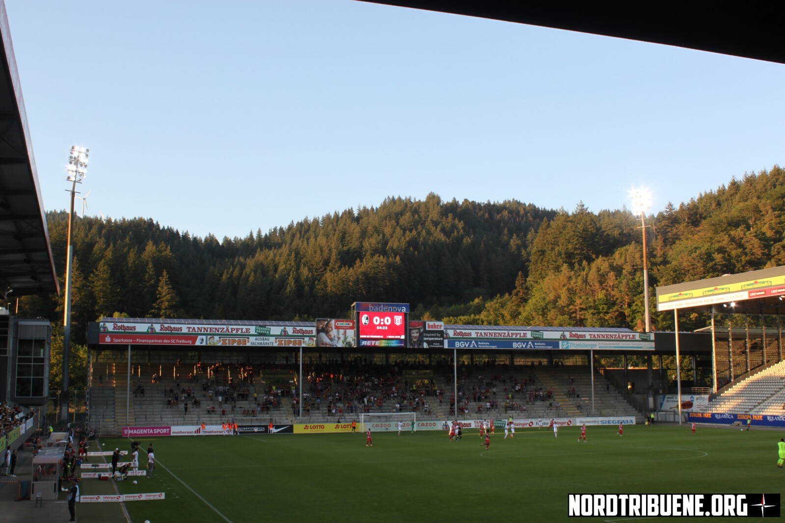 SC Freiburg II – Hallescher FC 2-0 (8)