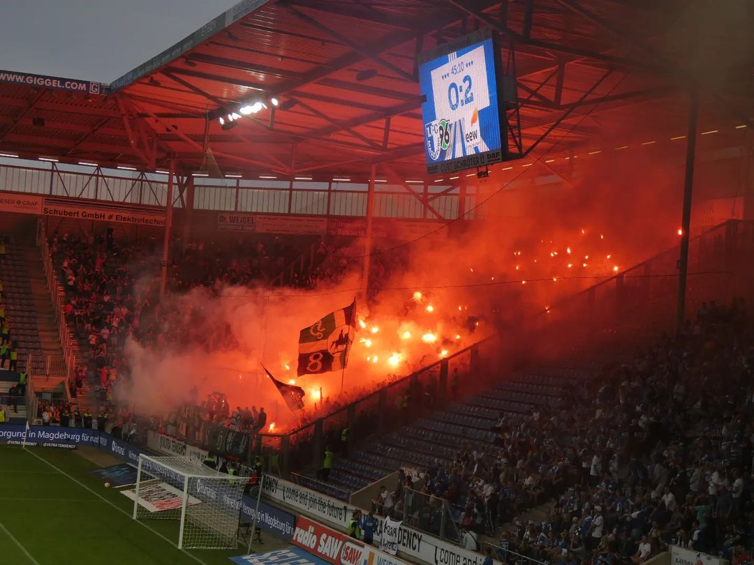1. FC Magdeburg – Hannover 96 0-4 (9)