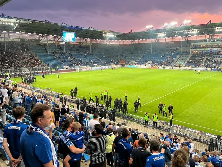 1. FC Magdeburg – Hannover 96 0-4 (17)