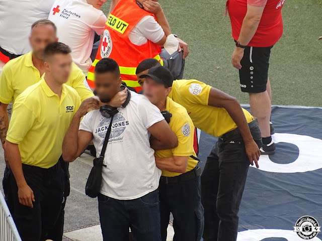 Heimfans / VfB Stuttgart – SC Freiburg (11)