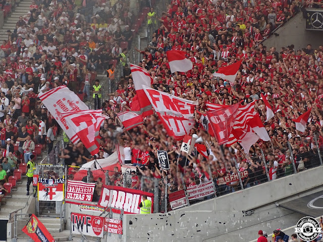Gästefans / VfB Stuttgart – SC Freiburg (20.08.2022 (11)