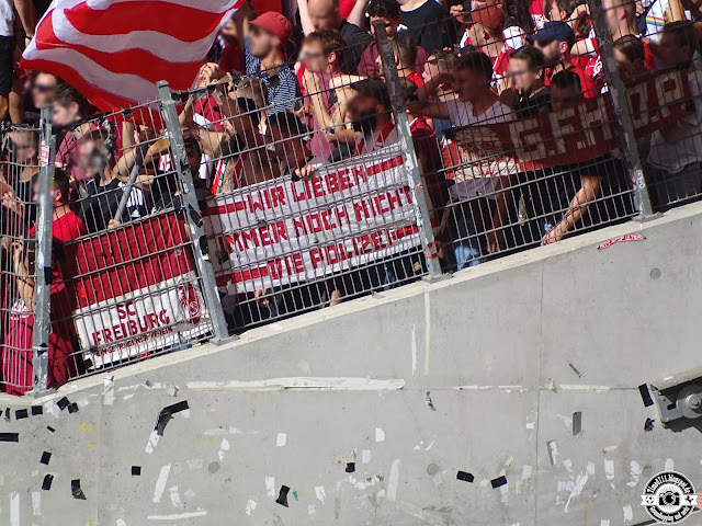 Gästefans / VfB Stuttgart – SC Freiburg (20.08.2022 (19)