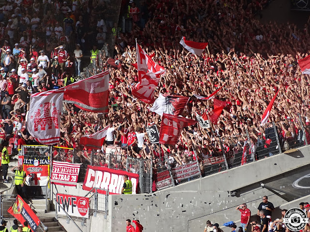 Gästefans / VfB Stuttgart – SC Freiburg (20.08.2022 (24)
