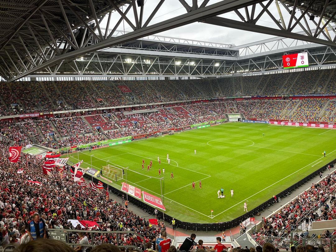 Fortuna Düsseldorf – SSV Jahn Regensburg 4-0 (3)