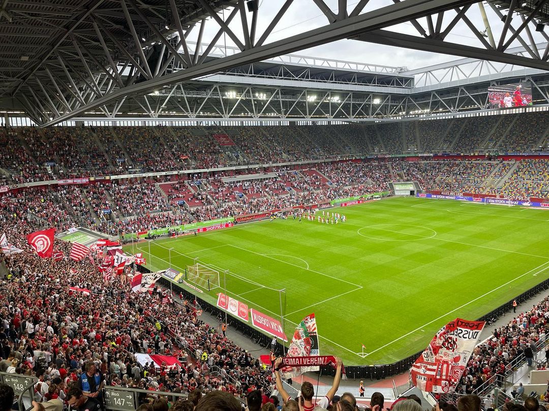Fortuna Düsseldorf – SSV Jahn Regensburg 4-0 (4)