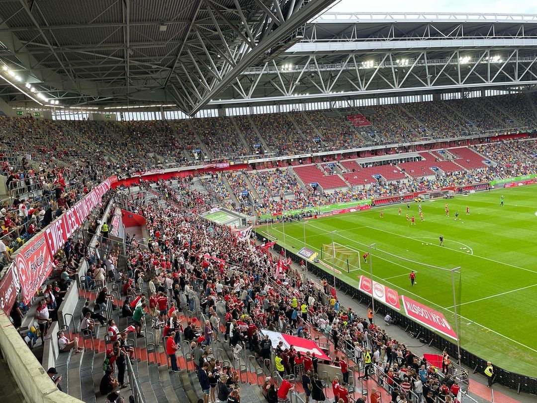 Fortuna Düsseldorf – SSV Jahn Regensburg 4-0 (5)