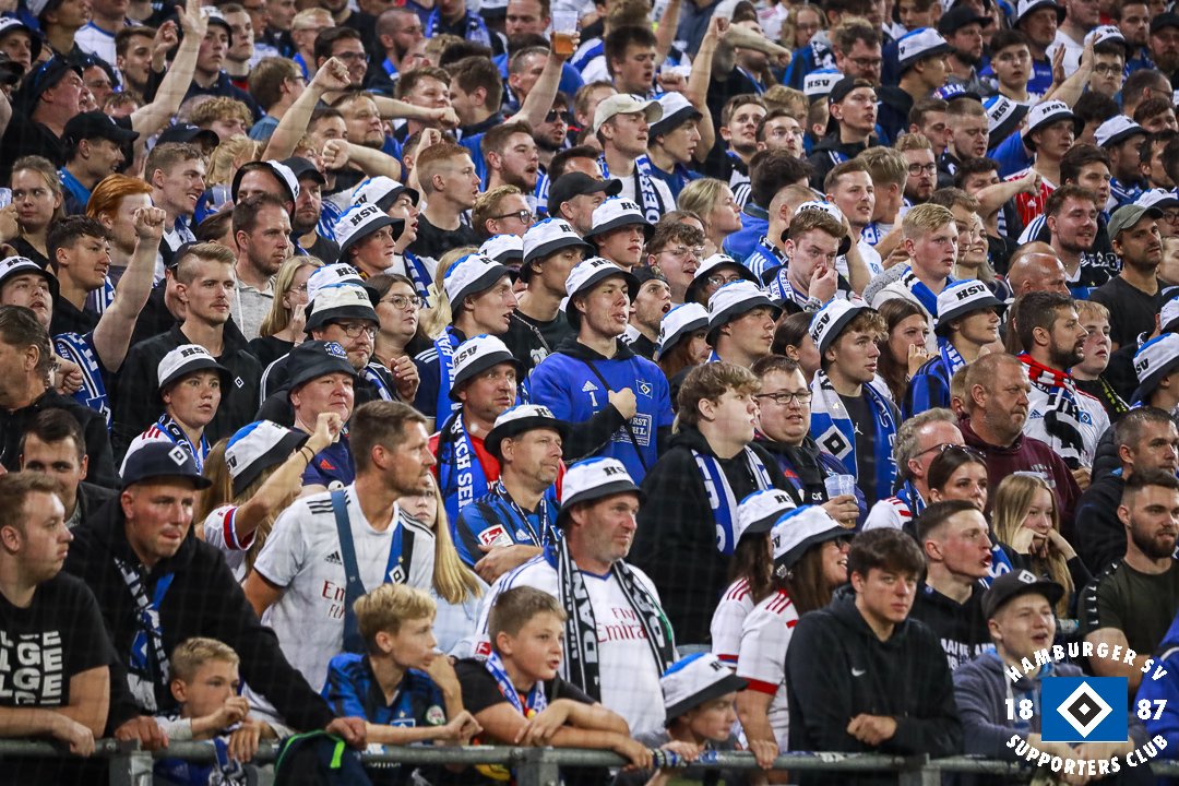 Hamburger SV – Karlsruher SC 1-0 (15)