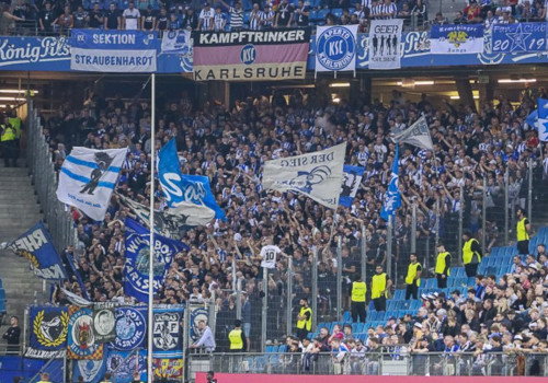 Hamburger SV – Karlsruher SC 1-0 (1)