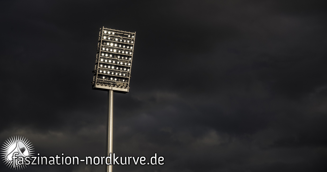 1. FC Nürnberg – DSC Arminia Bielefeld 1-0 (20)