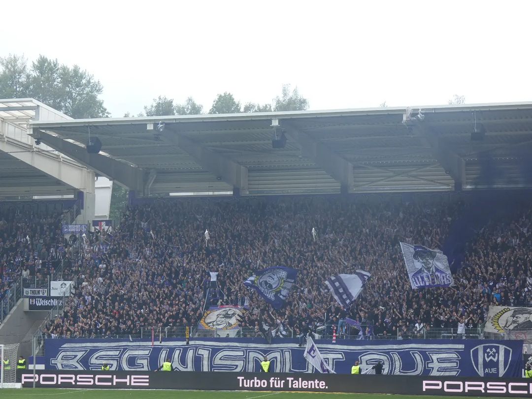 FC Erzgebirge Aue – FSV Zwickau 0-1 (3)