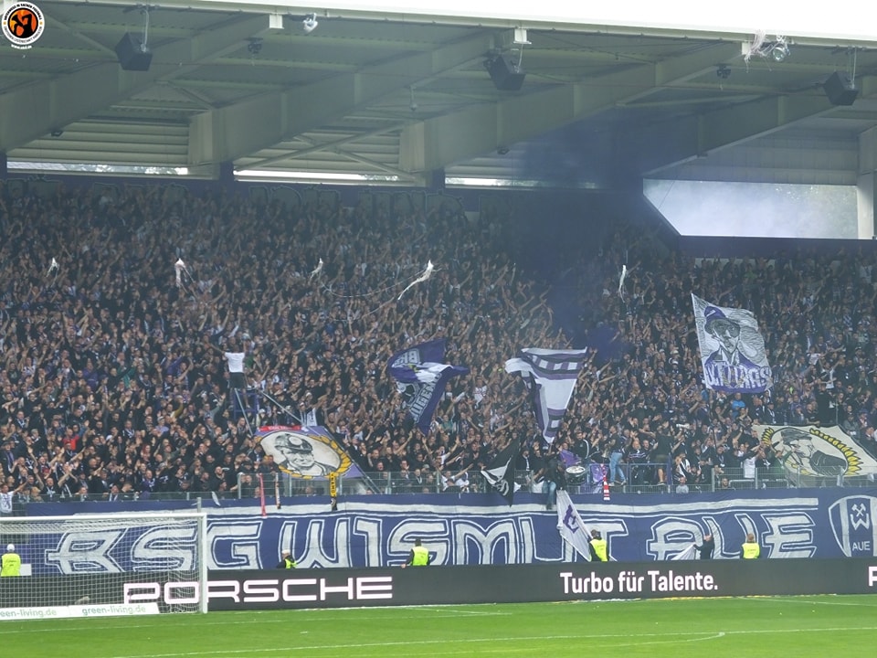 FC Erzgebirge Aue – FSV Zwickau 0-1 (37)