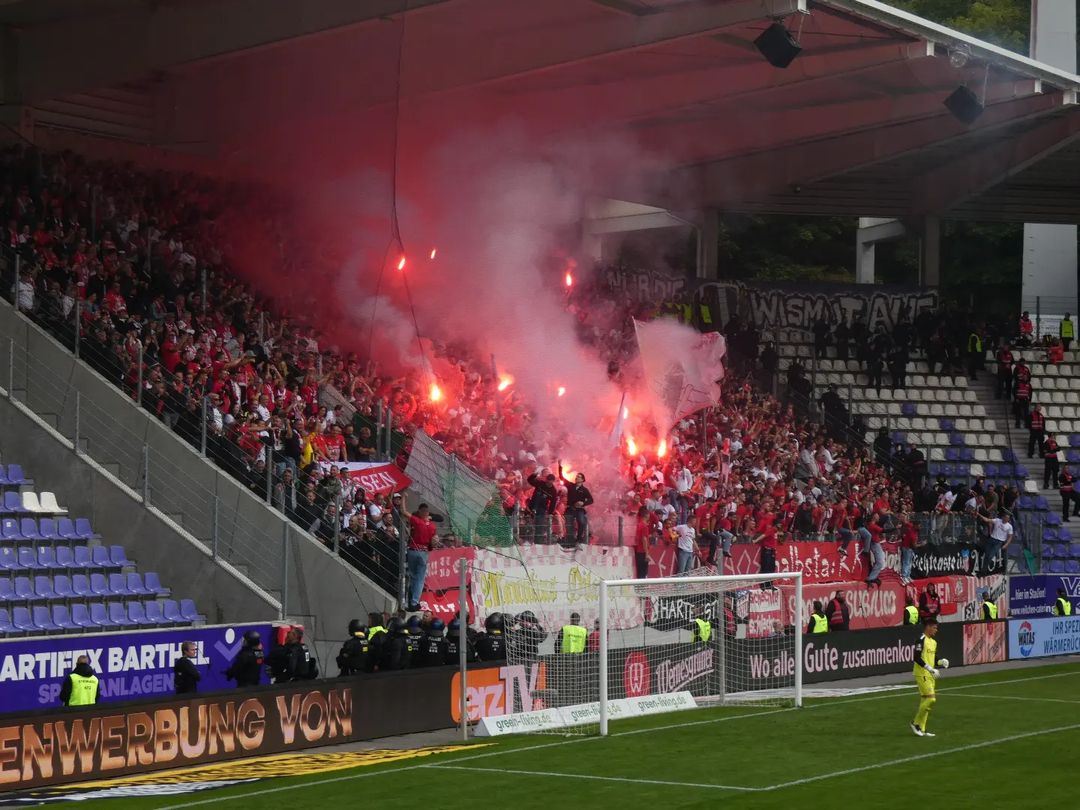 FC Erzgebirge Aue – FSV Zwickau 0-1 (10)