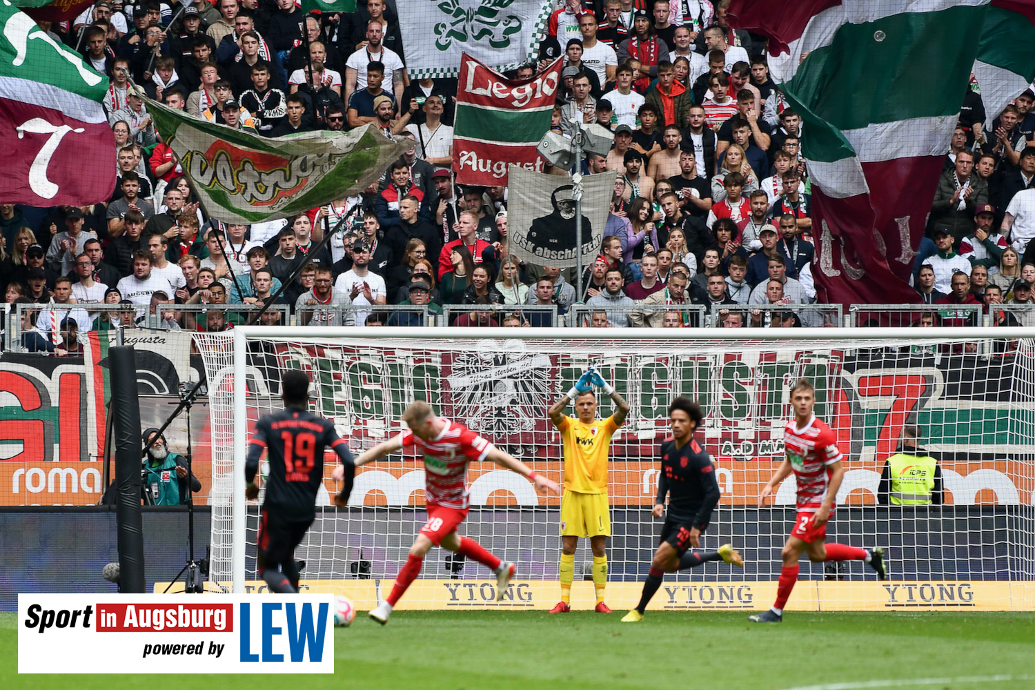 FC Augsburg – FC Bayern München 1-0 (1)