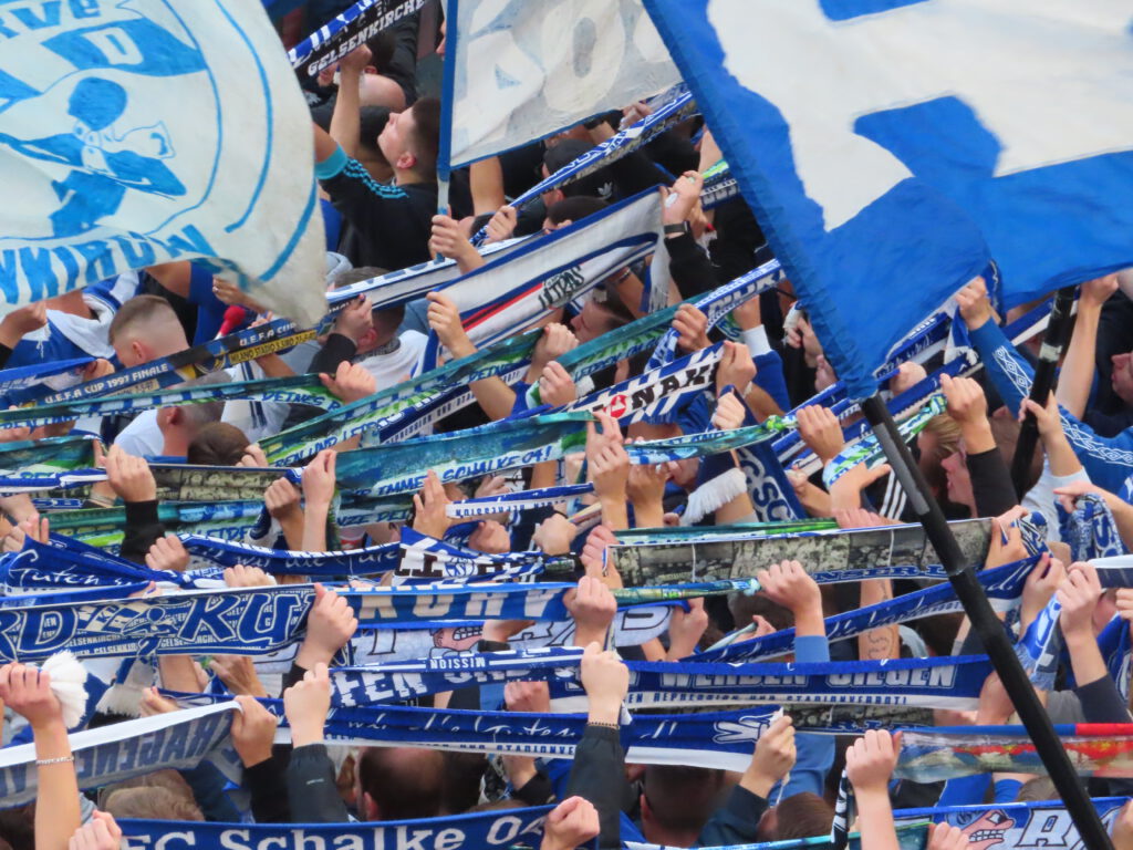 Bayer 04 Leverkusen – FC Schalke 04 4-0 (5)