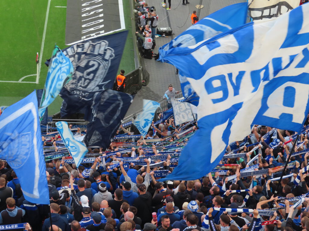 Bayer 04 Leverkusen – FC Schalke 04 4-0 (6)