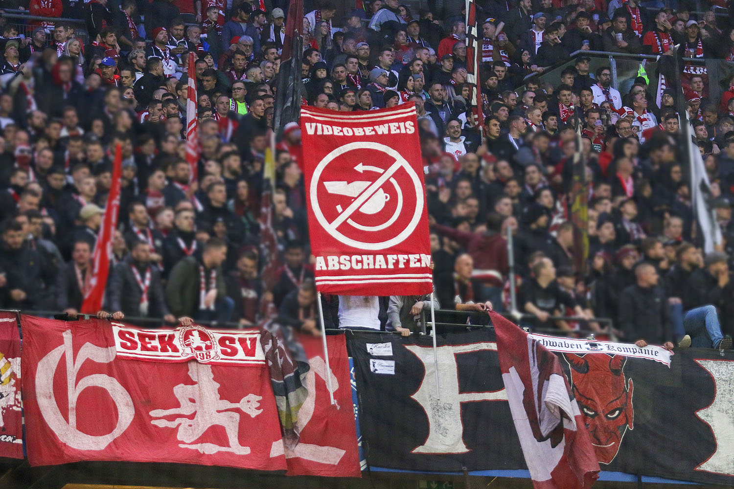 Hamburger SV – 1. FC Kaiserslautern 1-1 (15)