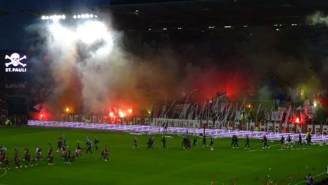 FC St. Pauli – Hamburger SV 3-0 (17)