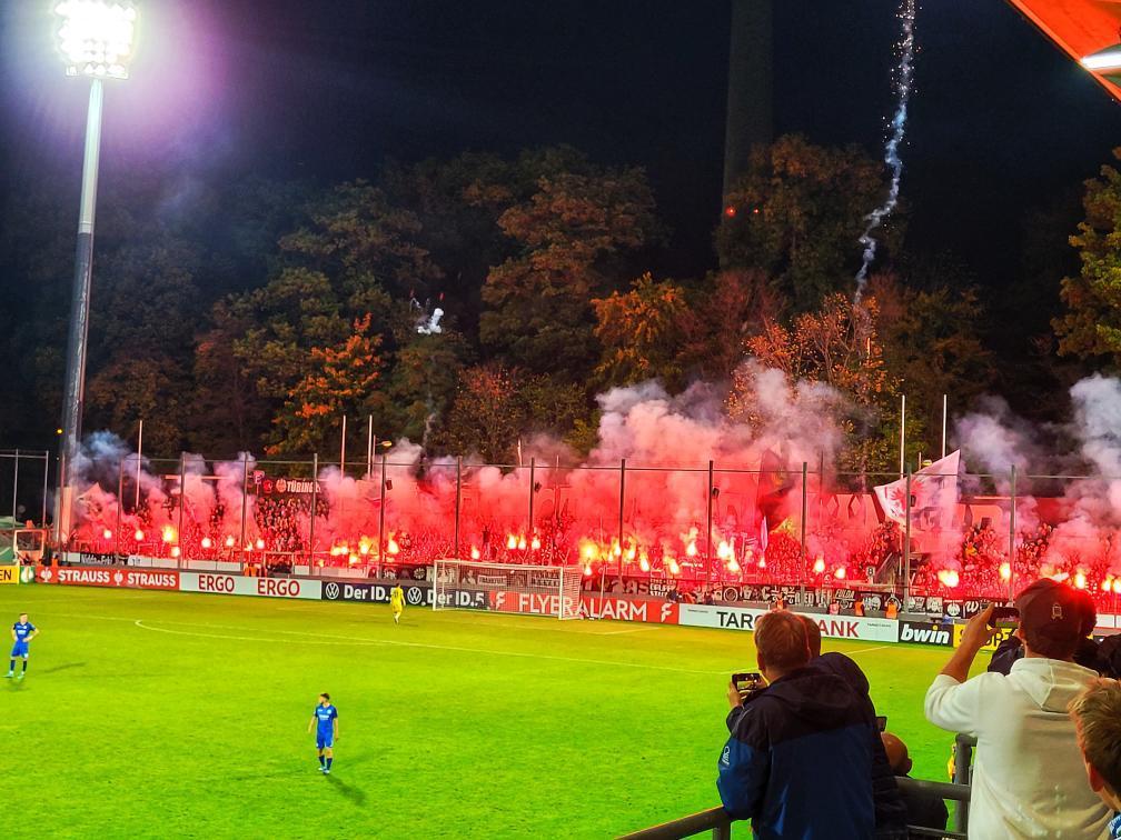 Stuttgarter Kickers – Eintracht Frankfurt 0-2 (4)