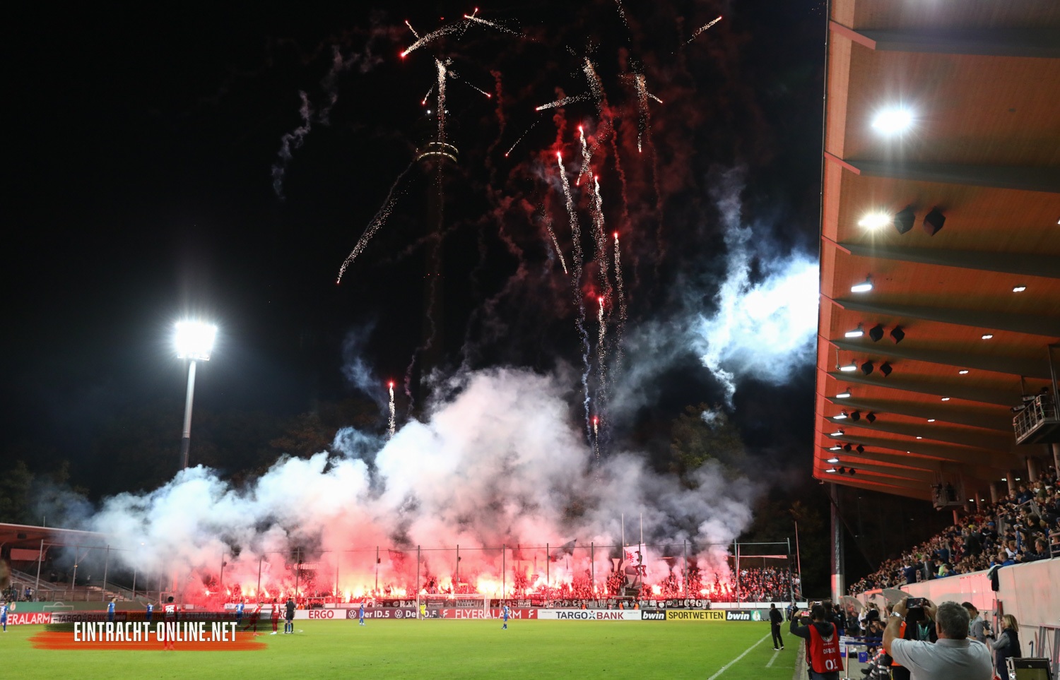 Stuttgarter Kickers – Eintracht Frankfurt 0-2 (25)