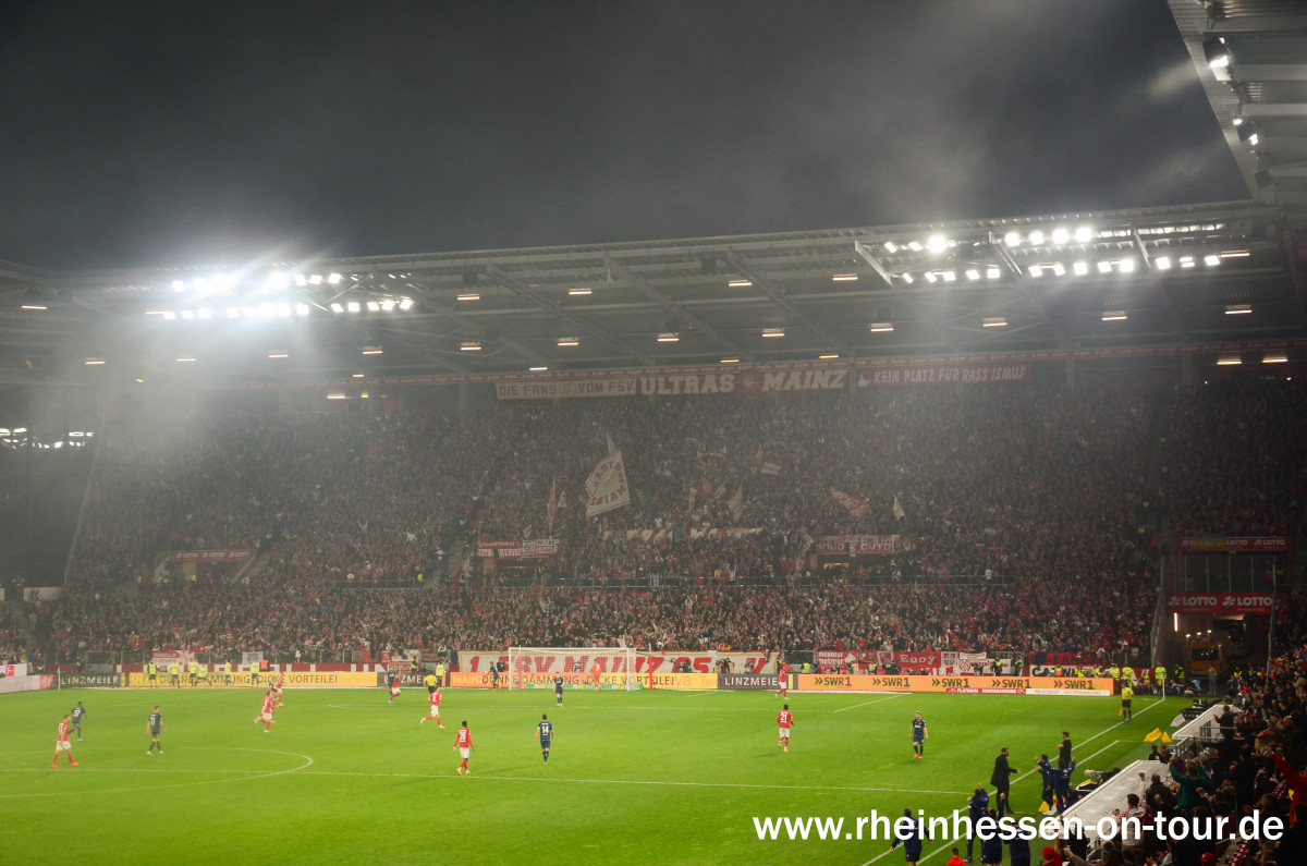 1. FSV Mainz 05 – 1. FC Köln 5-0 (11)