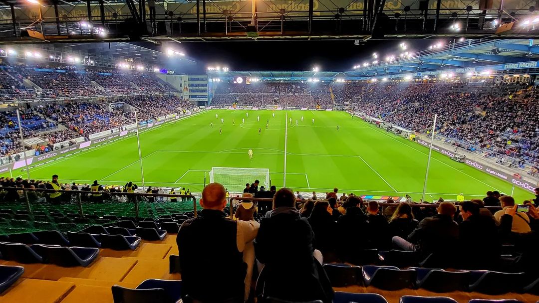 DSC Arminia Bielefeld – FC St. Pauli 2-0 (2)
