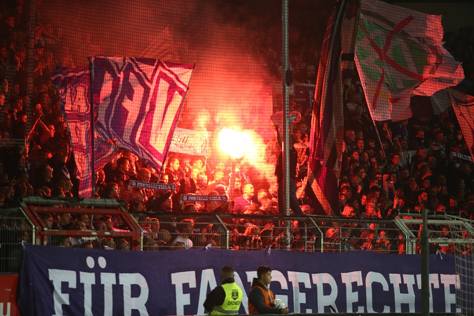 VfL Osnabrück – Hallescher FC 3-2 (10)