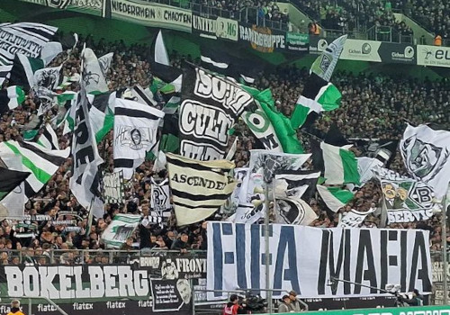 Borussia Mönchengladbach – Borussia Dortmund 4-2 (7)