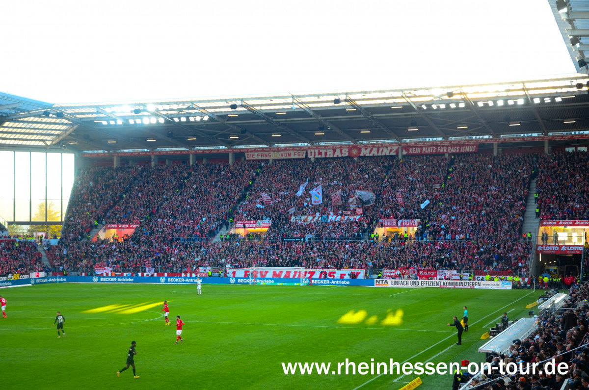 1. FSV Mainz 05 – Eintracht Frankfurt 1-1 (9)