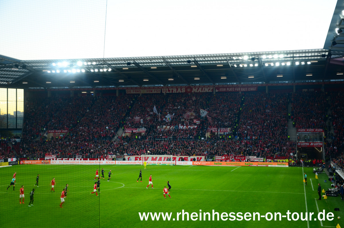 1. FSV Mainz 05 – Eintracht Frankfurt 1-1 (18)