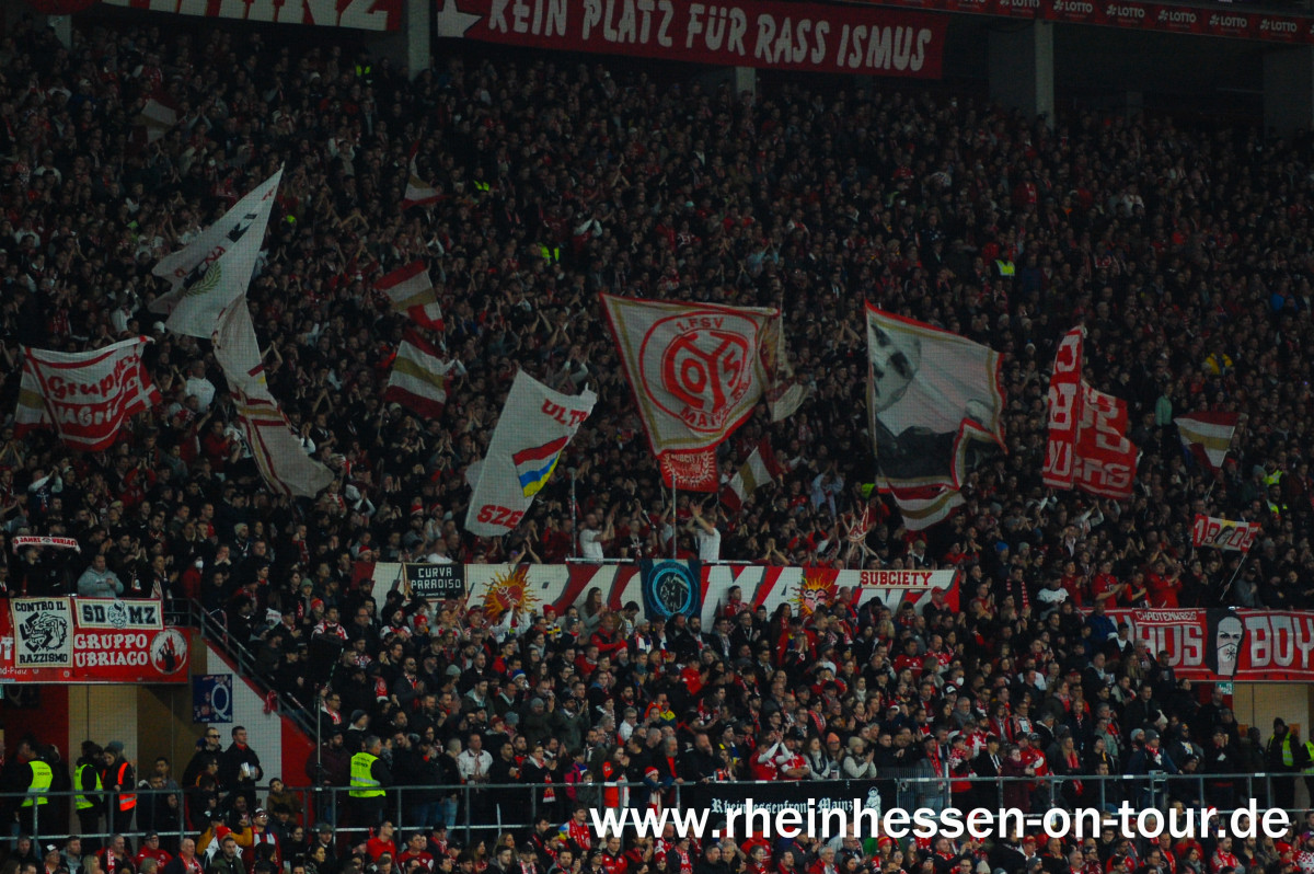 1. FSV Mainz 05 – Eintracht Frankfurt 1-1 (21)