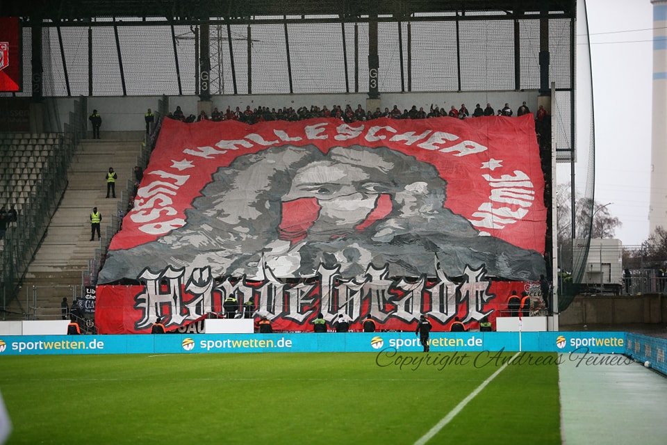 Rot-Weiss Essen – Hallescher FC 0-0 (1)