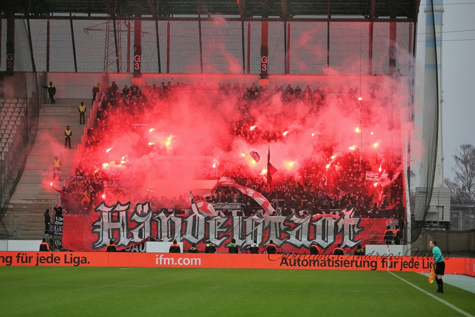 Rot-Weiss Essen – Hallescher FC 0-0 (3)