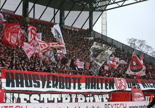Rot-Weiss Essen – Hallescher FC 0-0 (4)