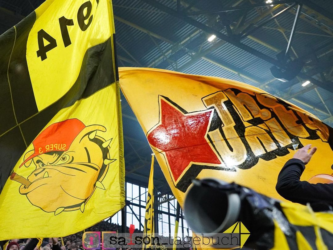 Borussia Dortmund – FC Augsburg 4-3 (10)