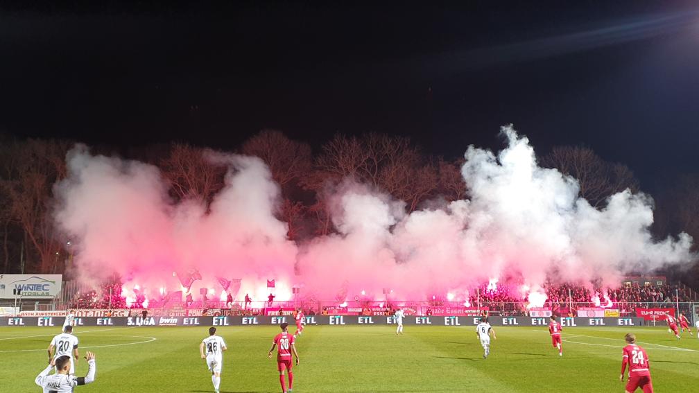 Viktoria Köln – Rot-Weiss Essen 1-0 (10)