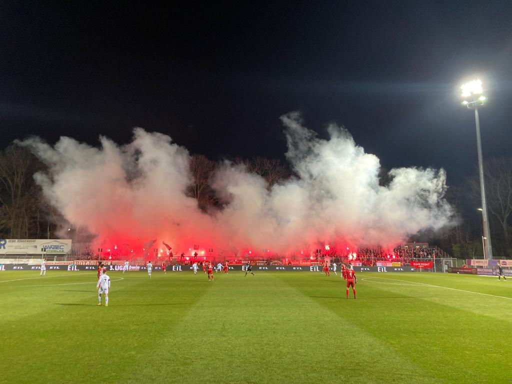 Viktoria Köln – Rot-Weiss Essen 1-0 (17)