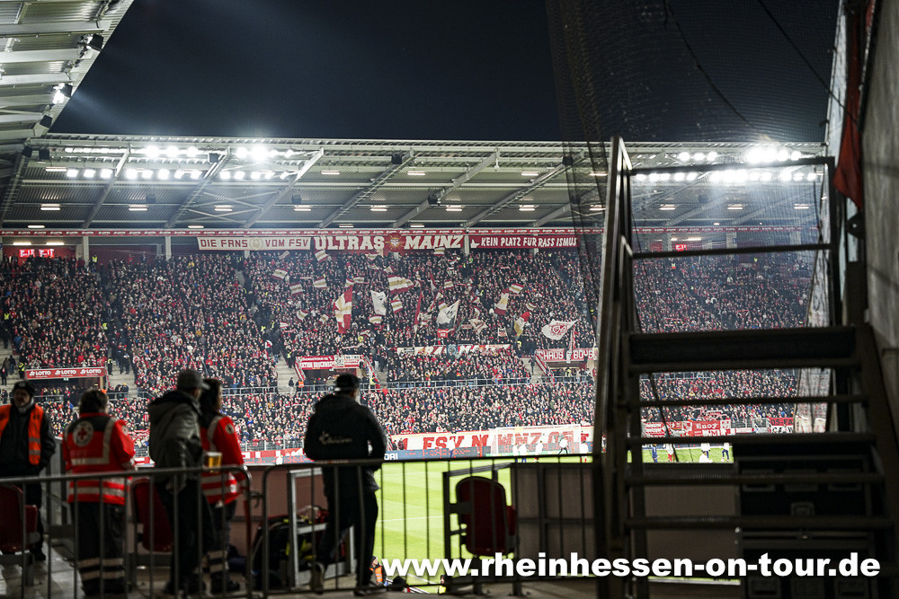 1. FSV Mainz 05 – Borussia Mönchengladbach 4-0 (2)