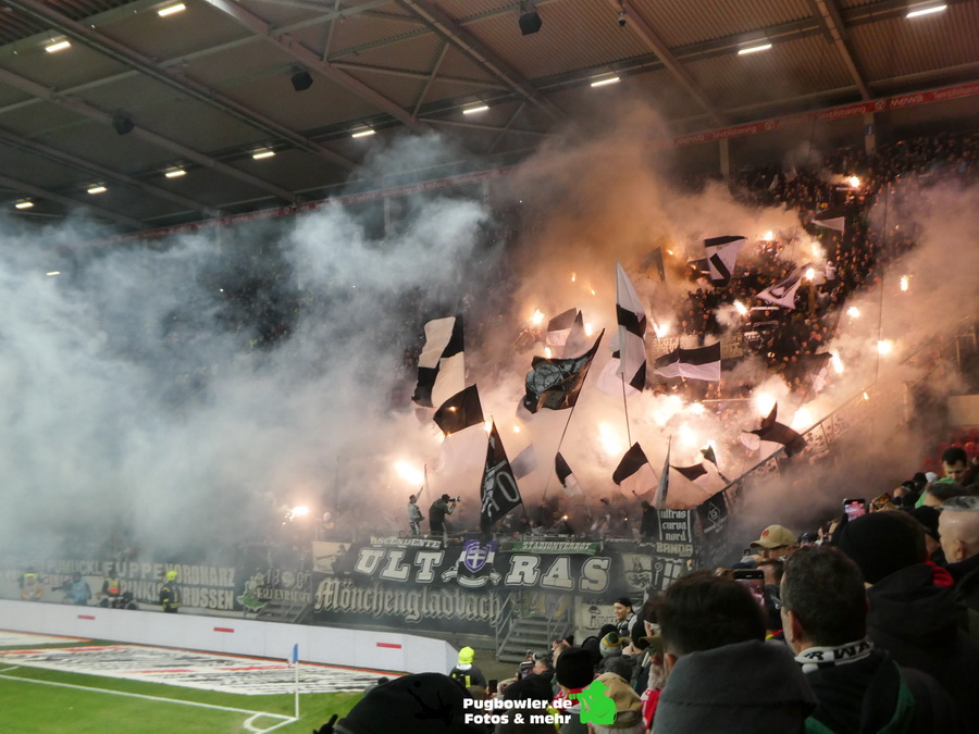 1. FSV Mainz 05 – Borussia Mönchengladbach 4-0 (4)