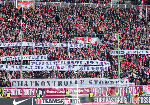 1. FC Kaiserslautern – SpVgg Fürth 3-1 (9)