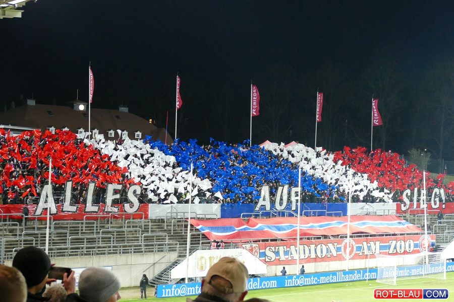 Wuppertaler SV – Rot-Weiss Essen 0-1 (7)