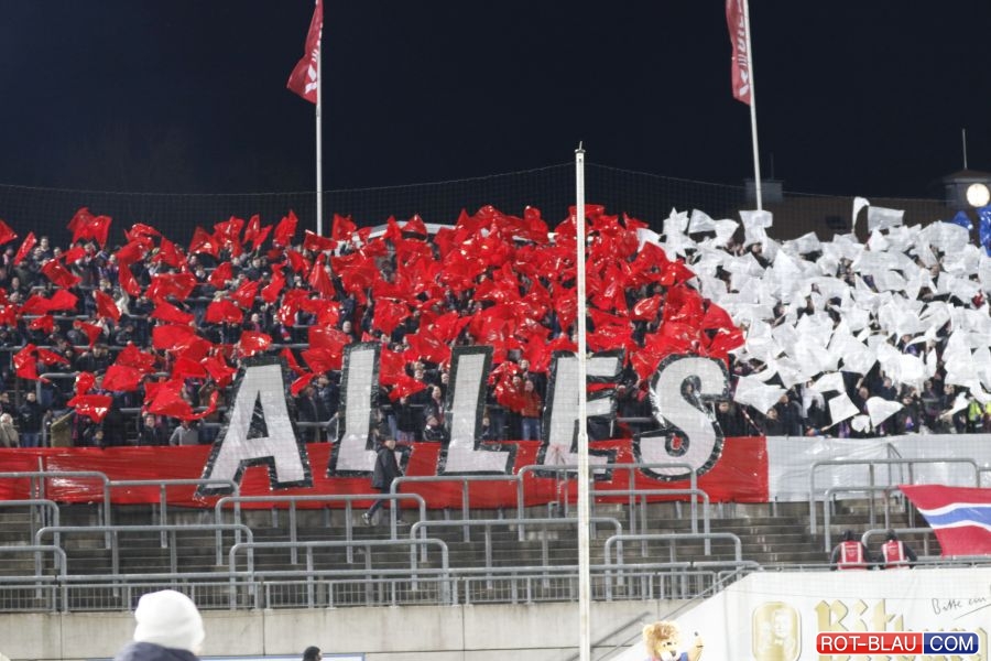 Wuppertaler SV – Rot-Weiss Essen 0-1 (8)