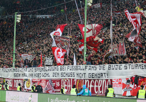 1. FC Kaiserslautern – SV Sandhausen 2-2 (4)
