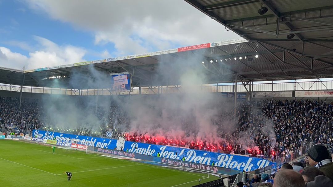 1. FC Magdeburg – SC Paderborn 0-0 (2)