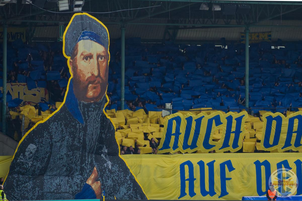 Eintracht Braunschweig – Hannover 96 1-0 (19)