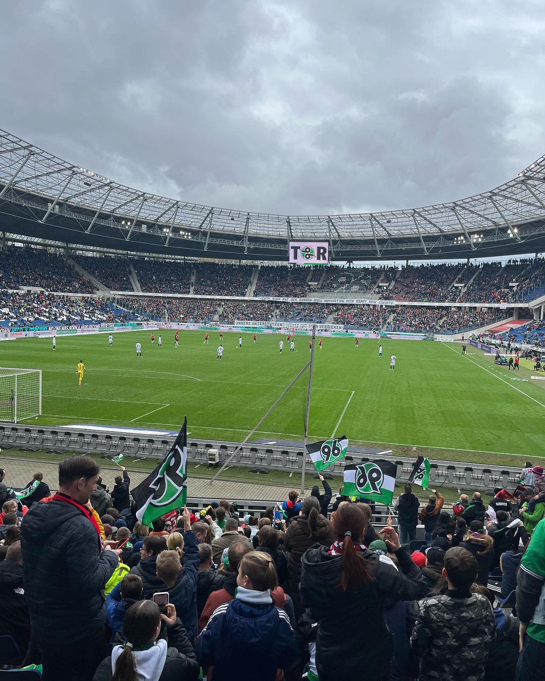 Hannover 96 – SV Sandhausen 3-1 (2)