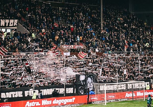 FC St. Pauli – SSV Jahn Regensburg 1-0 (4)