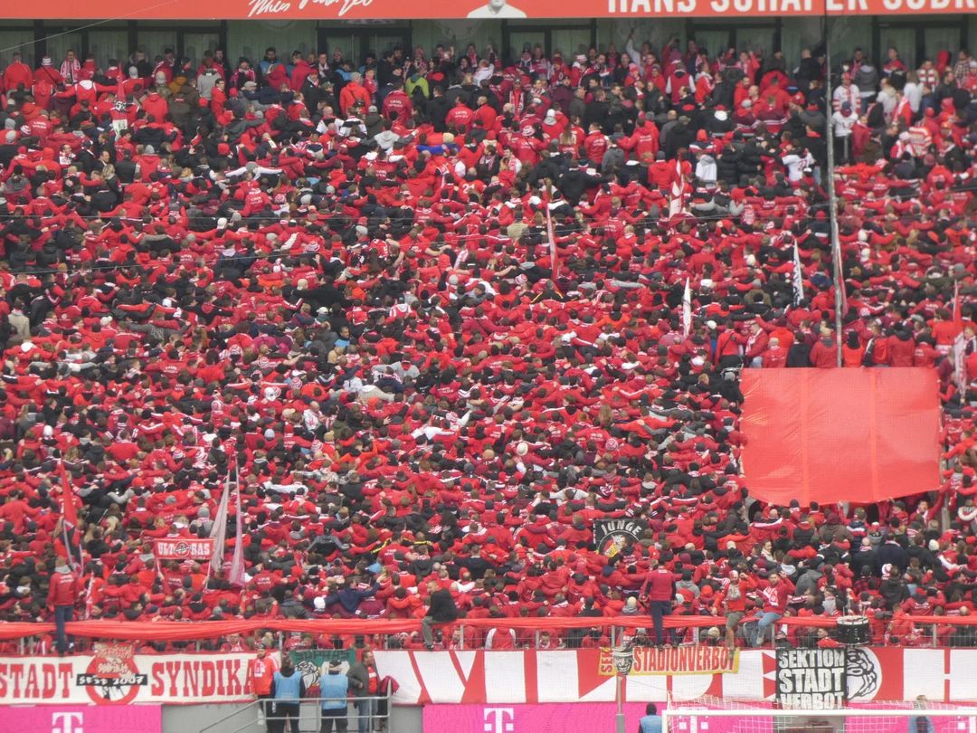 1. FC Köln – Borussia Mönchengladbach 0-0 (19)