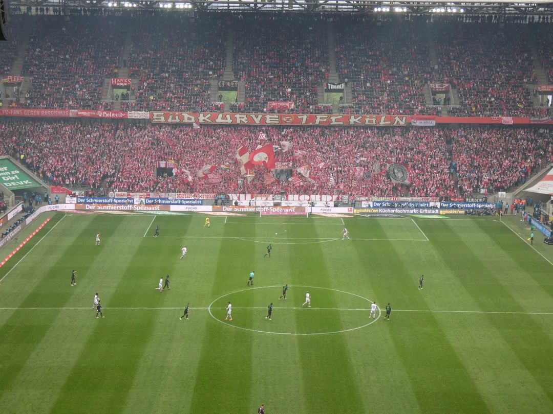 1. FC Köln – Borussia Mönchengladbach 0-0 (20)